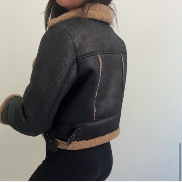 Teddy and Faux Leather Cropped Jacket - Picture 4 of 4